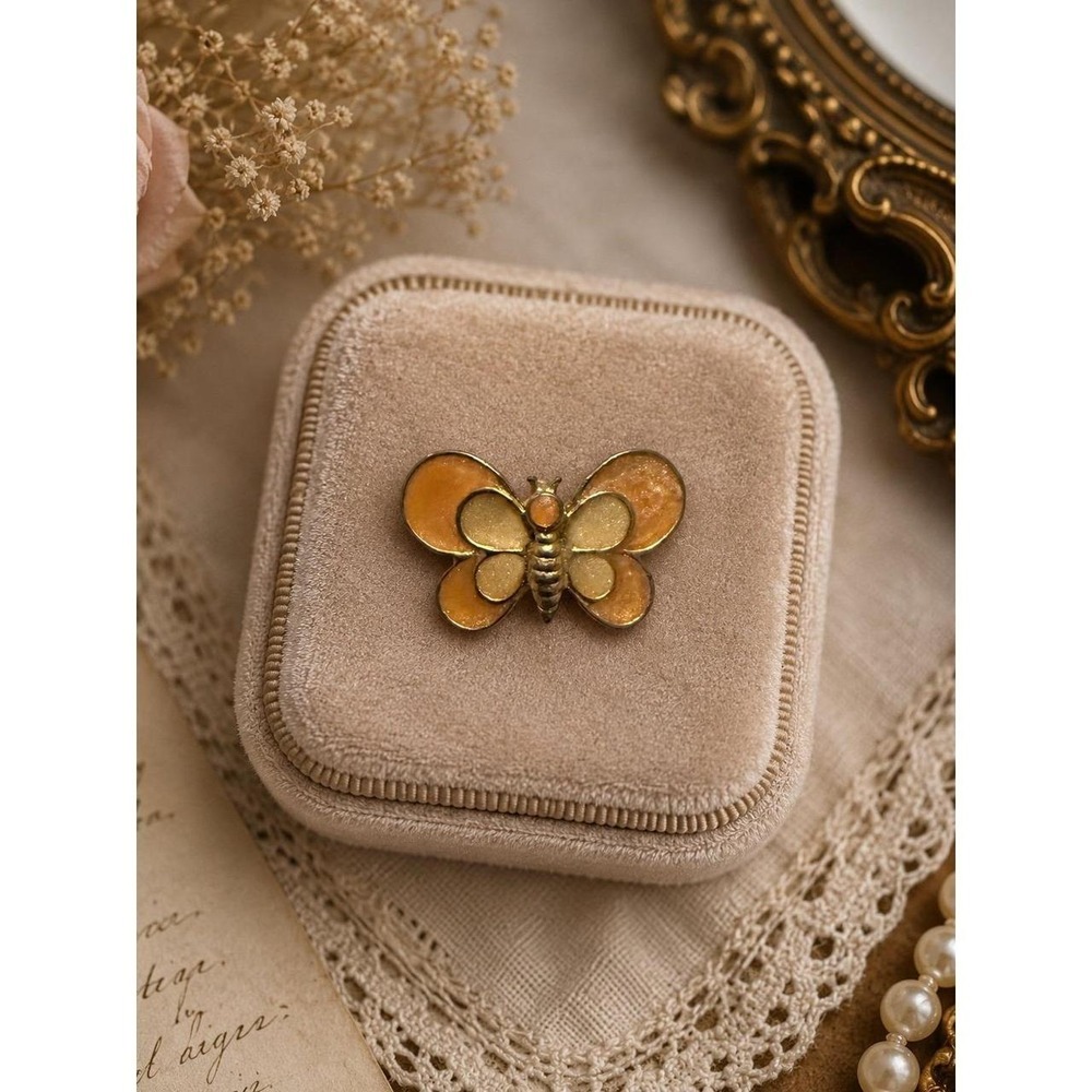 Vintage Style Enamel Butterfly Charm Pendant Gold Tone Peach Cream Boho Jewelry